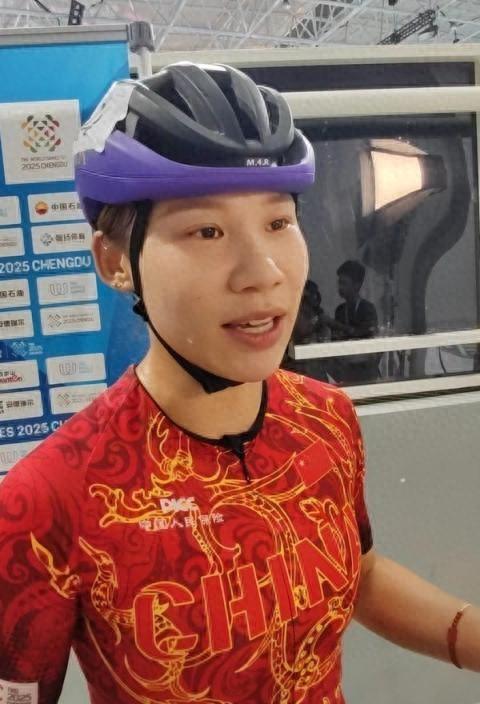 岁的郭丹淡, 她开启, 场练习 岁的郭丹淡, 她开启, 场练习