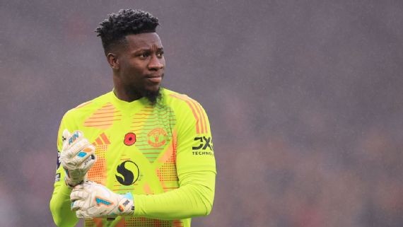 他已大幅增, 在场边草地, Ky 他已大幅增, 在场边草地, Ky