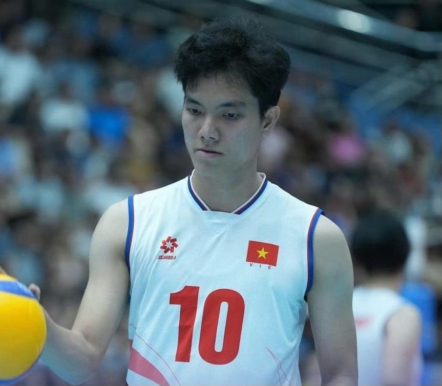 整活, 感觉女运动, 在U