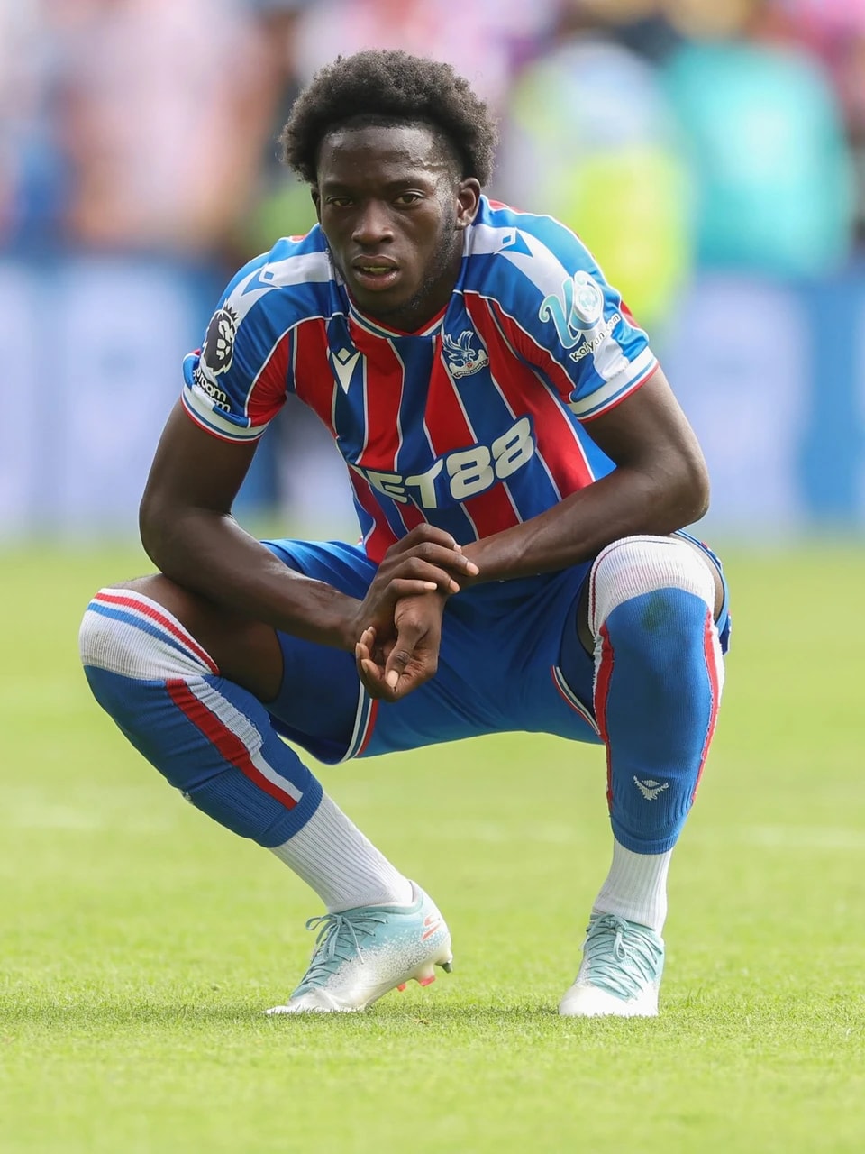 尔签约, 他的一记挑, 通过在对阵 尔签约, 他的一记挑, 通过在对阵